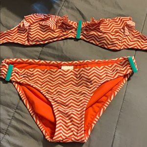 white and red target swim set!